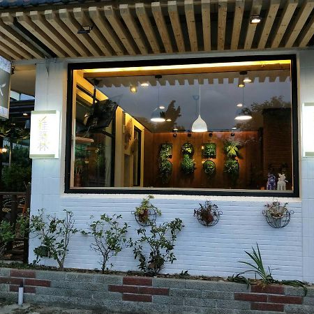 Guiju Lin Garden Homestay Nanzhuang Exterior foto